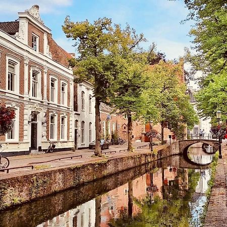Canal Apartment At Historic Citycenter アーメルスフォールト エクステリア 写真
