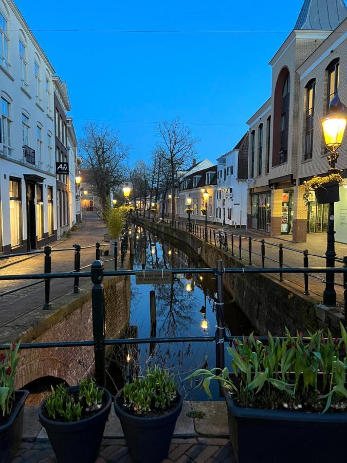 Canal Apartment At Historic Citycenter アーメルスフォールト エクステリア 写真