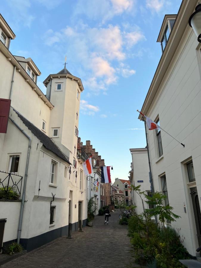 Canal Apartment At Historic Citycenter アーメルスフォールト エクステリア 写真